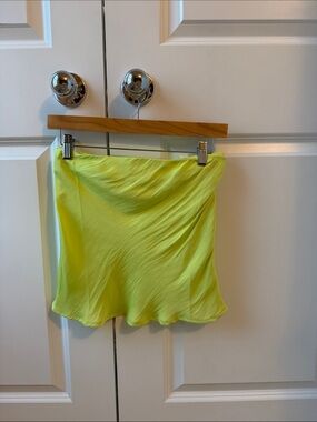 Women's Lime Satin Strapless Top